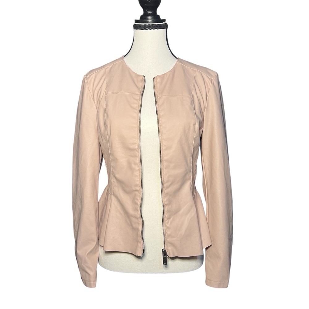 New Look Women’s Pink Faux Leather Blazer Structured Collarless Design